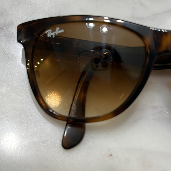 Ray Ban RB4184 Sunglasses - Picture 3 of 13